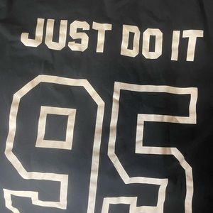 Nike T-shirt
